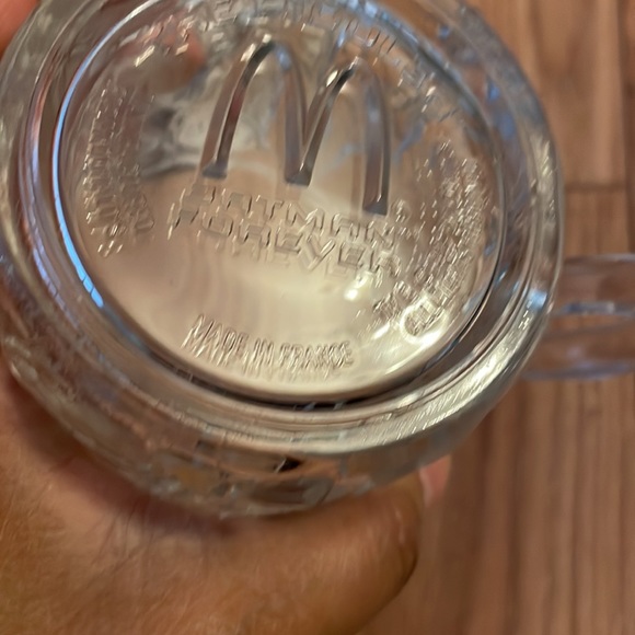 Mac Donald glass mug  1995 - Picture 4 of 11